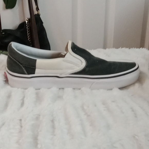 Vans black & white block slip-ons - Picture 6 of 10